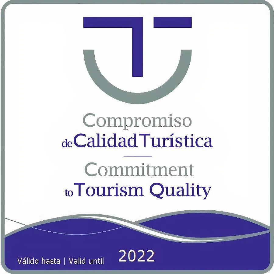 Apartamento Holidays2Malaga Hermosilla 3 dormitorios&parking Wifi Fibra 600 MG